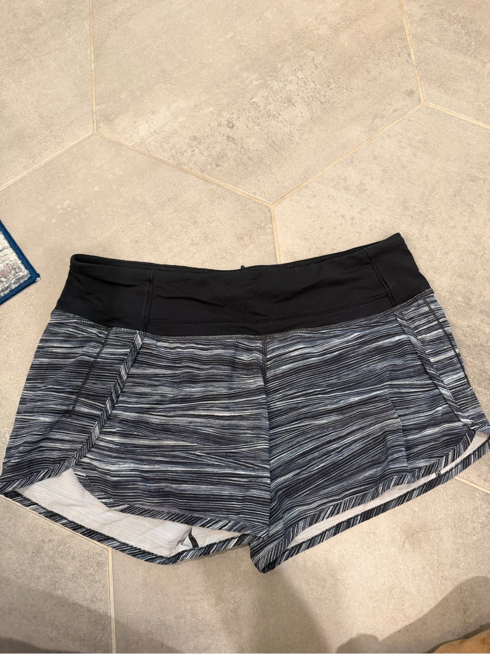 lululemon athletica Black Waistband Gray Striped Running Shorts- 4 inch inseam